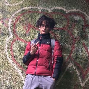 Meet your Posher, Alex